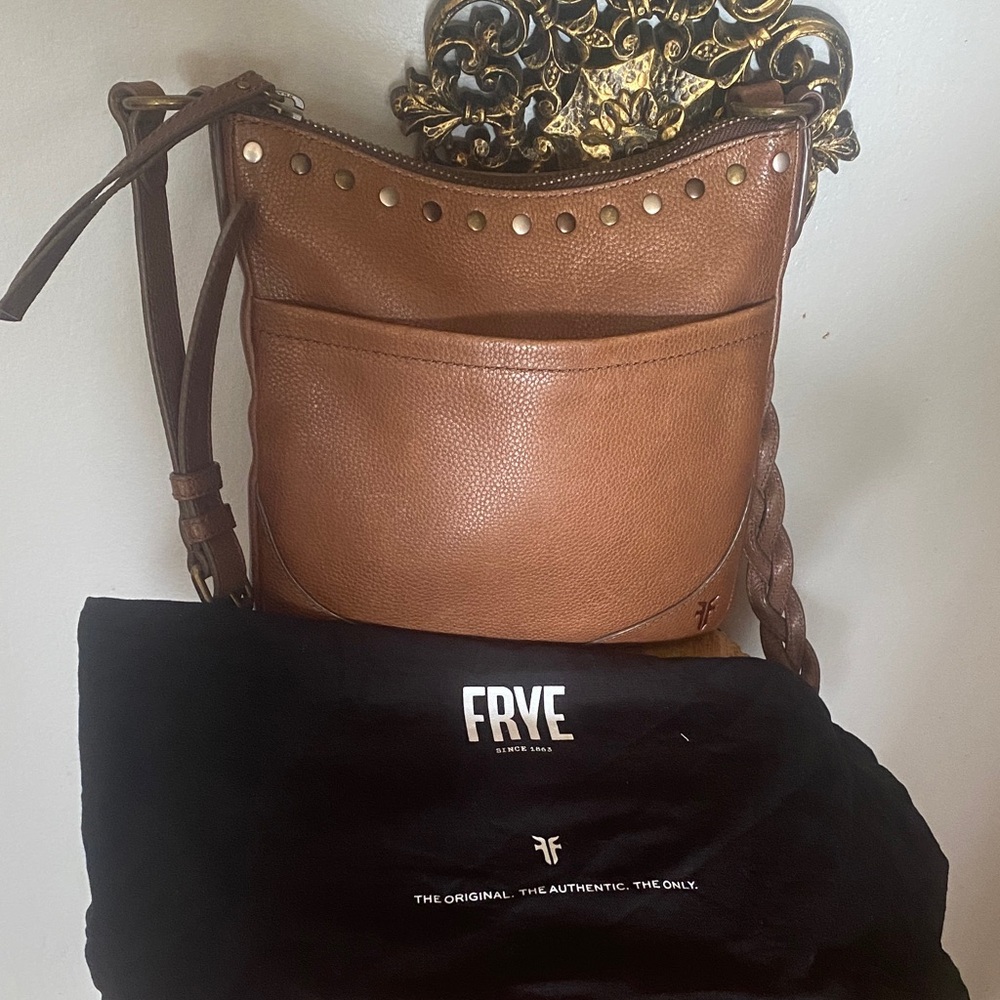 🤎$218 Frye Soraya Leather Swing Pack  Dark Brown DB1455 leather.🤎